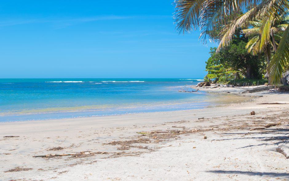 Am Strand von Mahambo